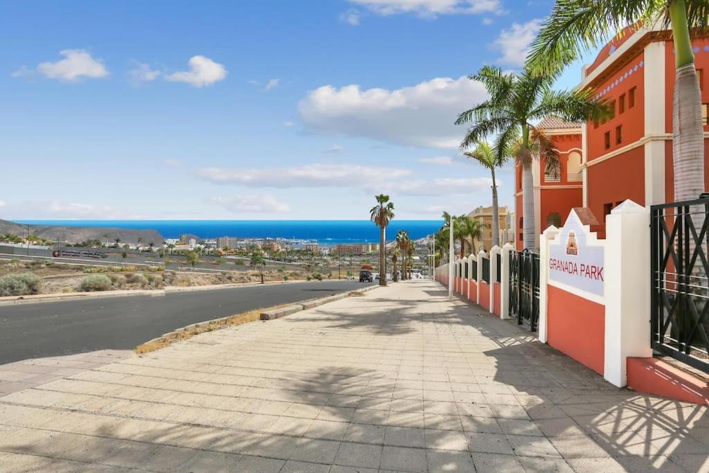 Luxury House Granada Park Arona (Tenerife) Exterior foto